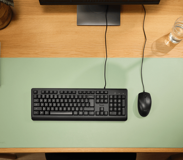 Product Highlight image The silent set