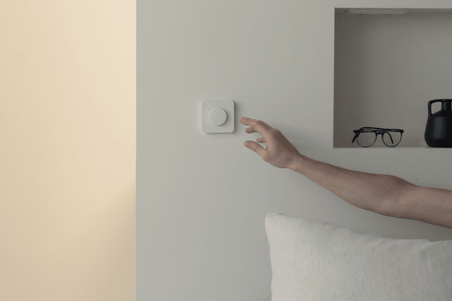 Product Highlight image The easiest way to dim