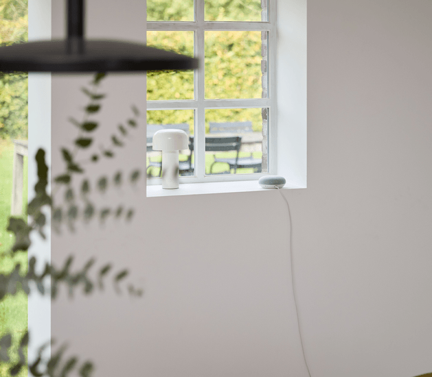 Product Highlight image Hey Google, turn off the floor lamp